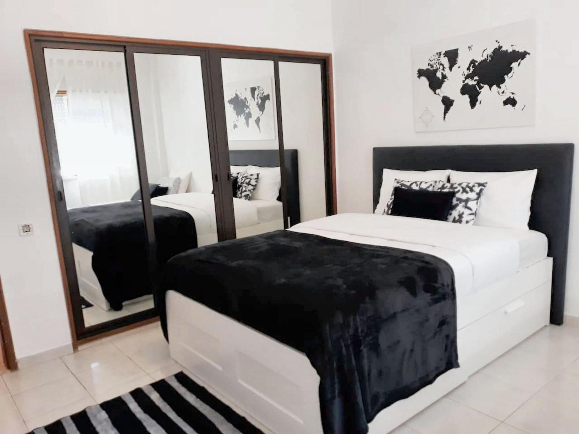 Comfortable Apartment With Balcony And Sea View In Lisbon 50 M² Eksteriør billede